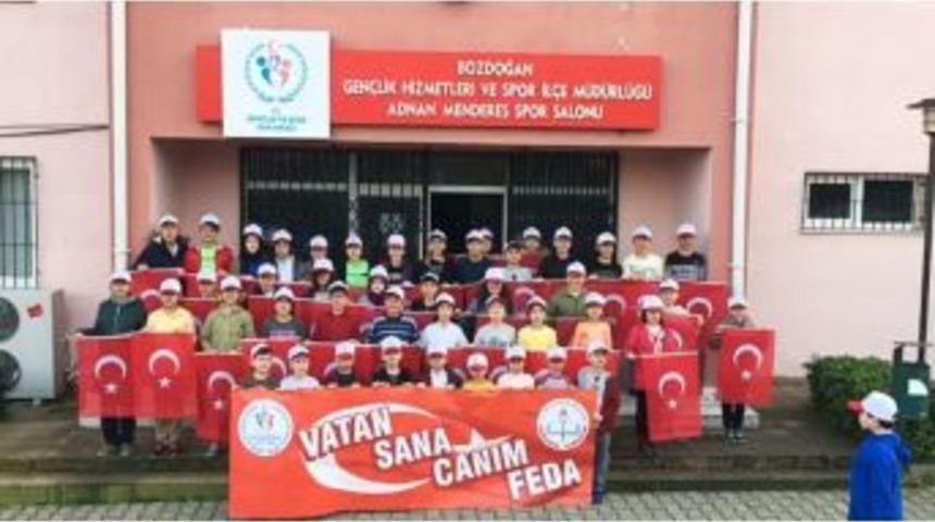 Bozdoğanlı &Ouml;ğrenciler Afrin Kahramanlarına Moral Verdi