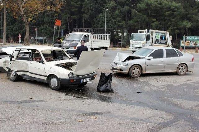 Kahramanmaraş&rsquo;ta Trafik Kazası: 5 Yaralı 1