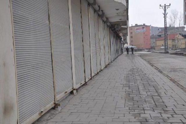 Yüksekova da Cenaze Gerginliği 1