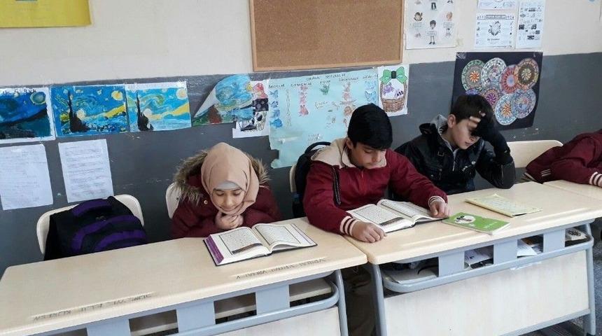 Mehmetciklerimiz İ&ccedil;in Dua Ettiler