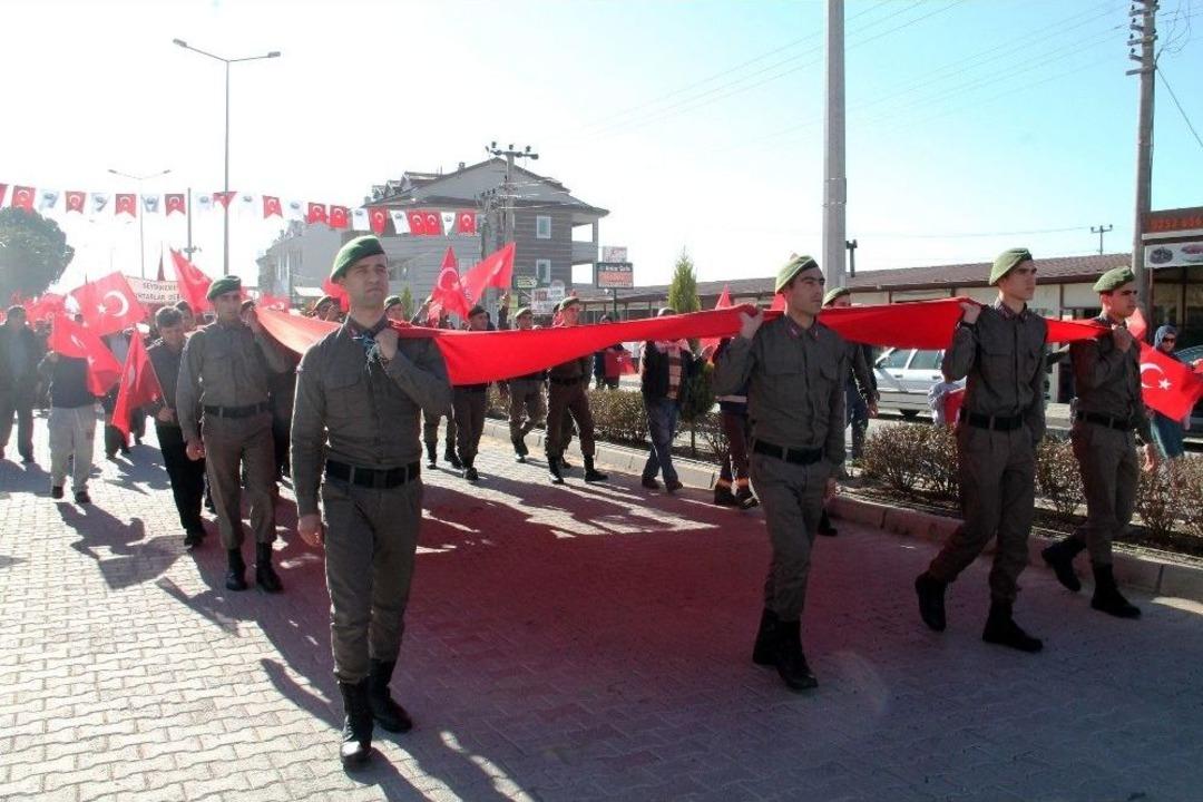 Seydikemer&rsquo;de Zeytin Dalı Harekatına Katılan Askere Destek Y&uuml;r&uuml;y&uuml;ş&uuml;