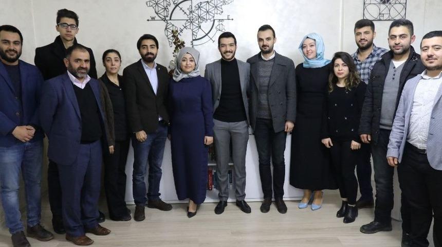 Gazeteci Şahin&rsquo;in Oğlu Avukatlık B&uuml;rosu A&ccedil;tı