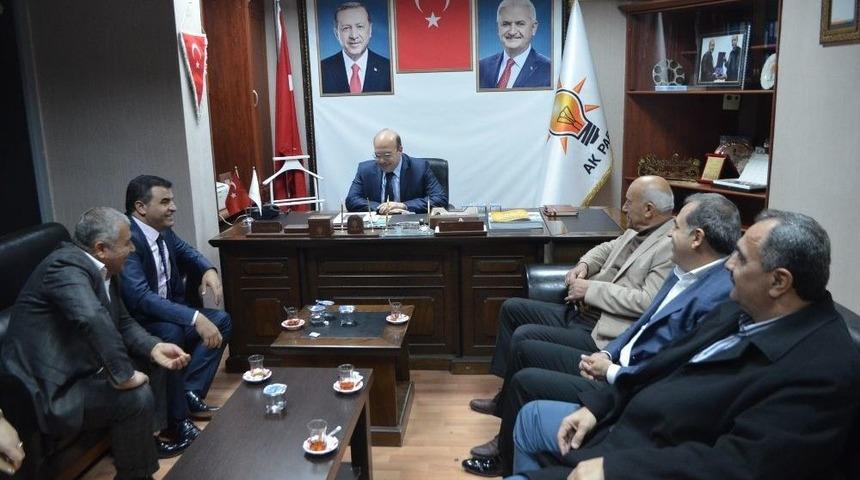 Budak: “ak Parti’nin Temel Felsefesi Millete Hizmettir”