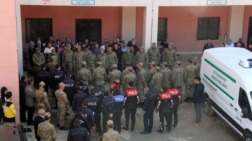 Afrin Şehidi Baba Ocağına Uğurlandı