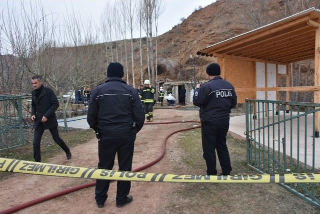 Aksaray&rsquo;da Bağ Evinde Yanmış Erkek Cesedi Bulundu 2