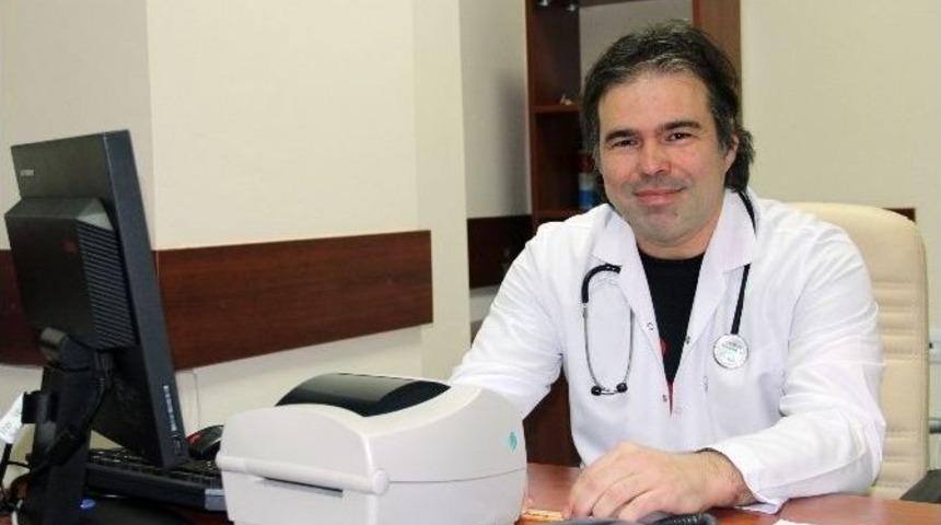 Aşk Yazarı Doktorundan Komedi Kitabı