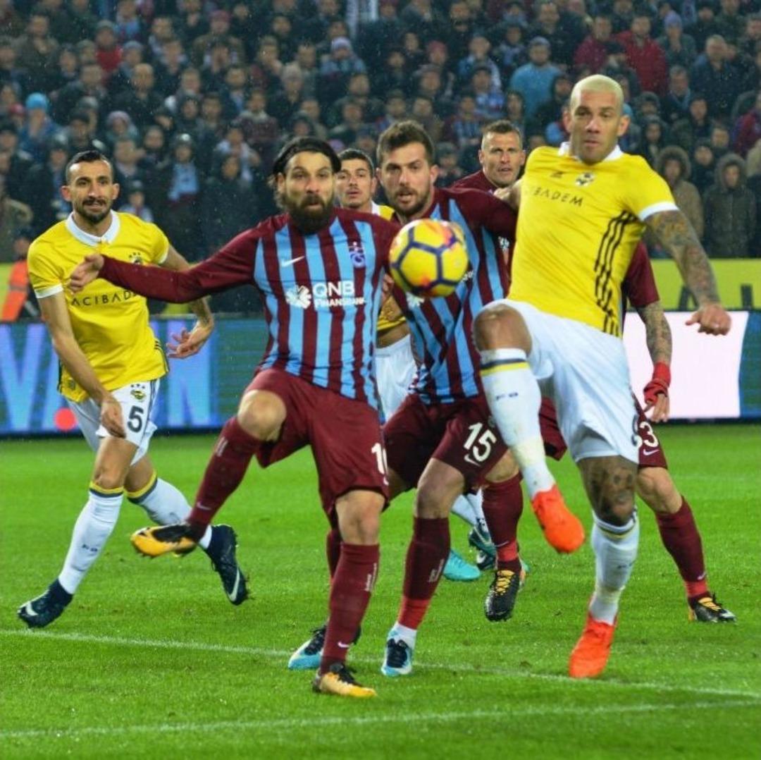 S&uuml;per Lig: Trabzonspor: - Fenerbah&ccedil;e: (ilk Yarı)