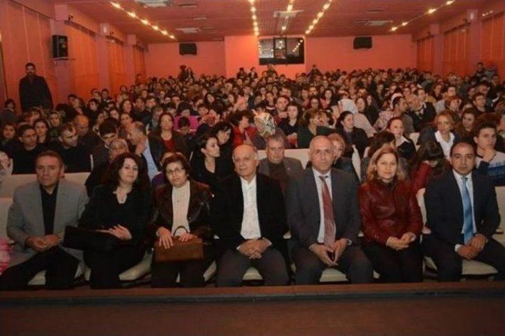 Salak Oğlum Ortaoyununa Yoğun İlgi G1