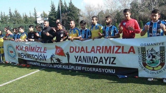 Osmaniyeli Futbolcular Zeytin Dalı Harekatı’na Pankartla Destek Verdiler