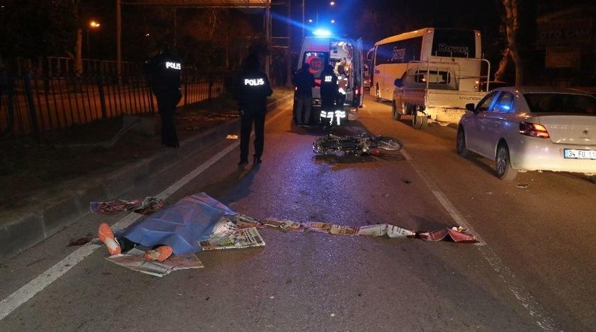 Motosikletin Dengesini Kaybedip S&uuml;r&uuml;klenen Gen&ccedil; &Ouml;ld&uuml;