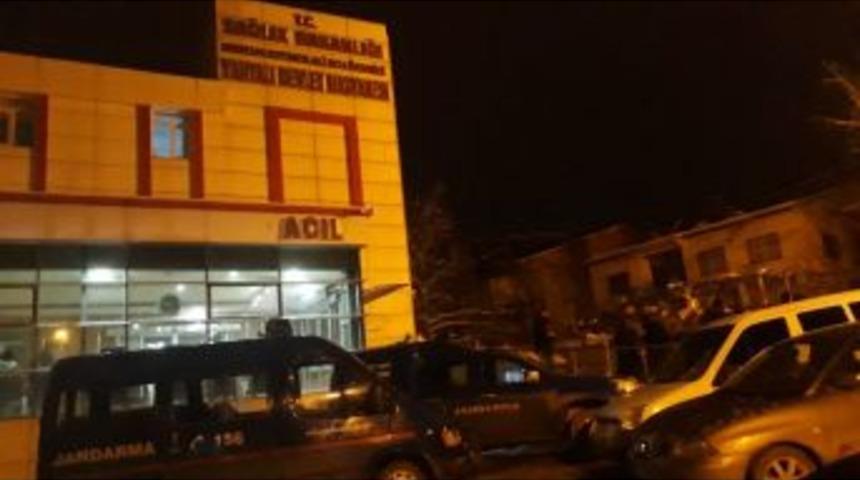 Dinamit Patlatan Defineciler G&ouml;&ccedil;&uuml;k Altında Kaldı