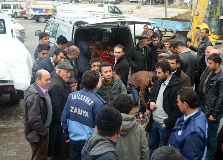 Adilcevaz’da Ucuz Ayakkabı İzdihamı G3