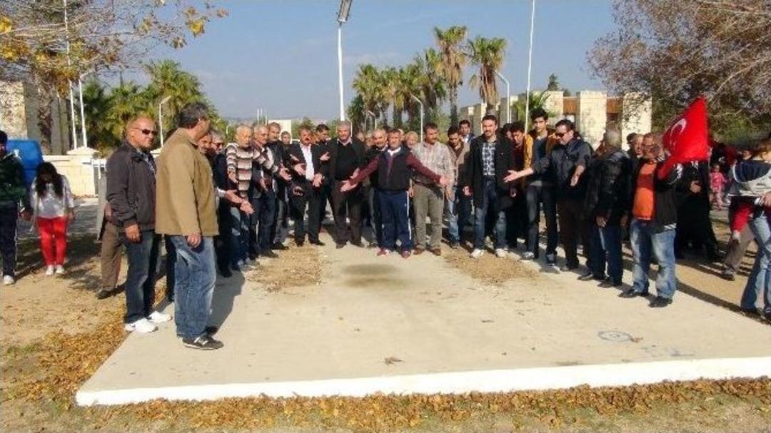 Silifkeliler Tank İ&ccedil;in Eylem Yaptı