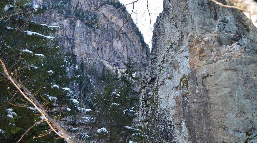 S&uuml;mela Manastırı&rsquo;nın Bir Bilinmeyeni Daha Ortaya &Ccedil;ıktı