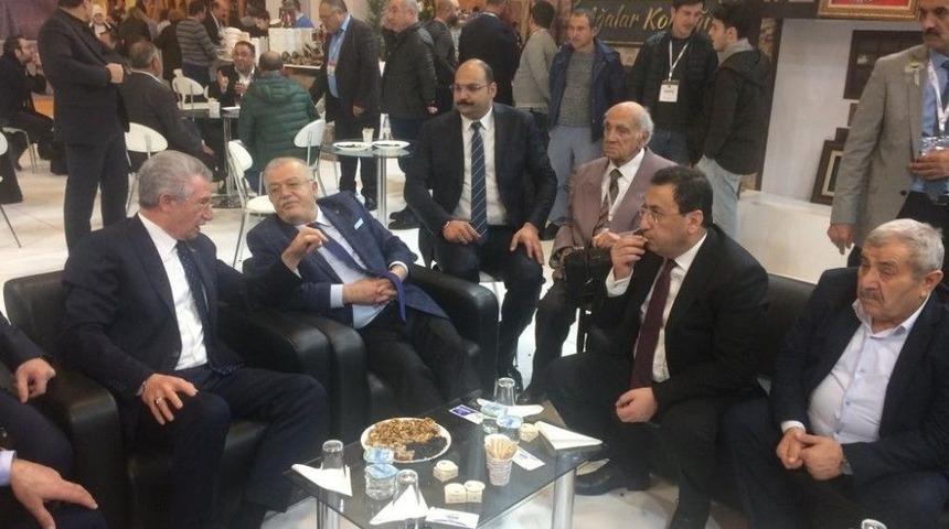 Kırşehir Standı Emitt’de ‘bölge Havasını En İyi Yansıtan Stant Ödülü’nü Aldı