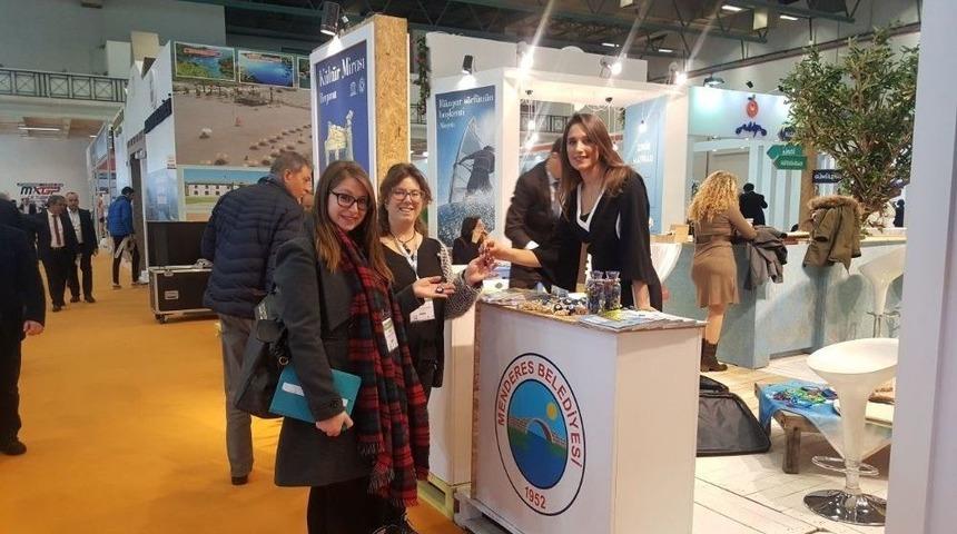 Emıtt’e Menderes Damgası