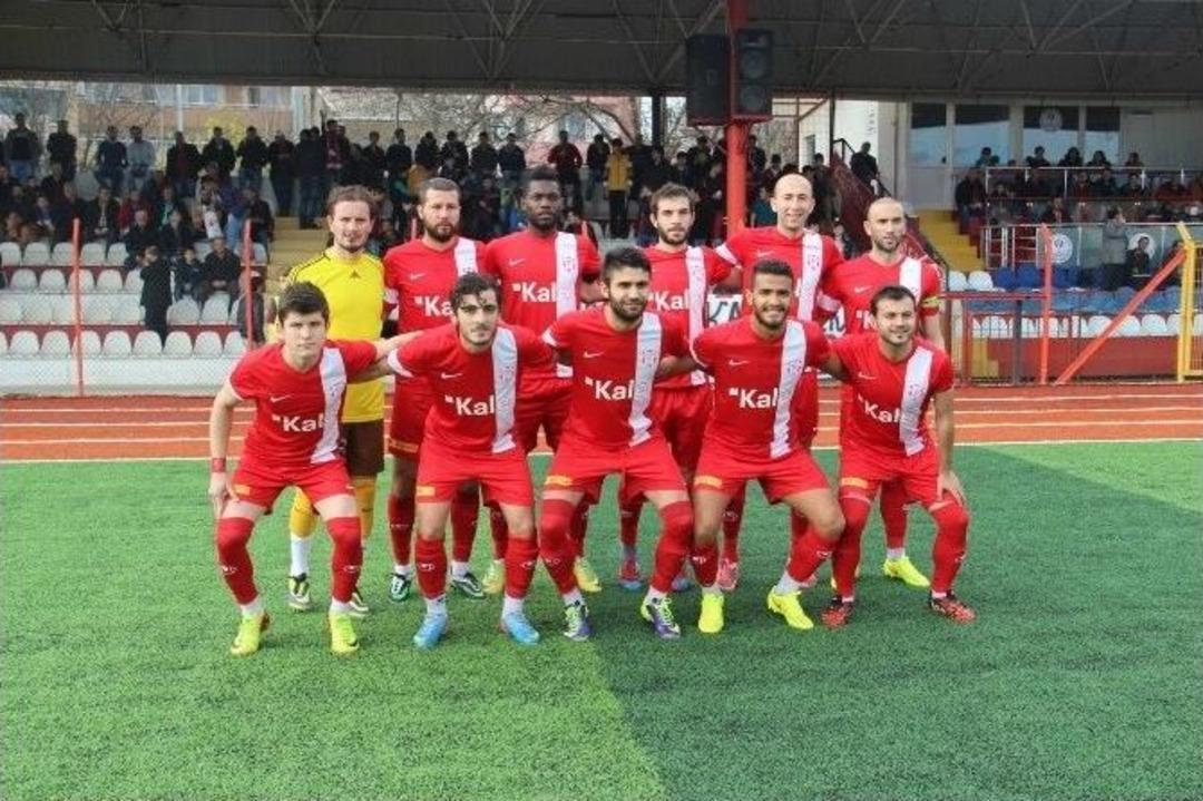 Yeni &Ccedil;anspor Evinde Mağlup Oldu