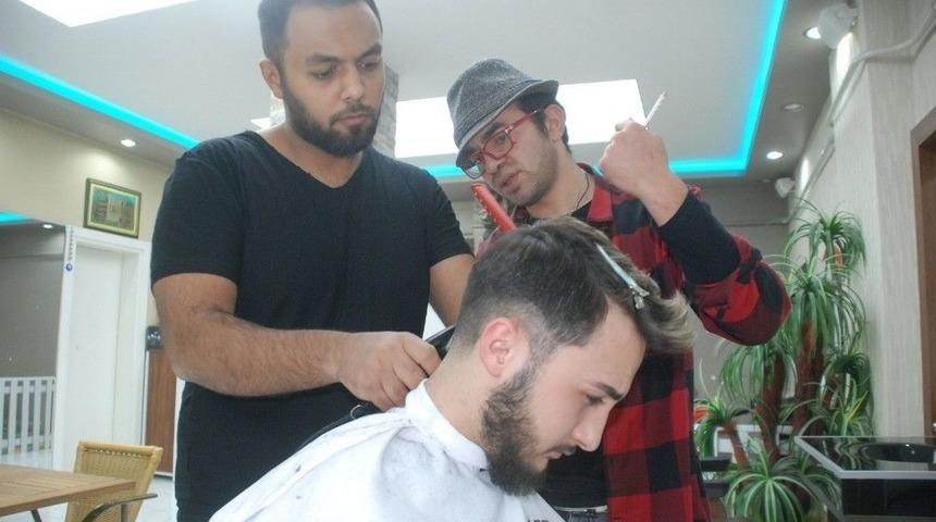 İran&rsquo;dan Tokat&rsquo;a Kuaf&ouml;r Olmak İ&ccedil;in Geldi