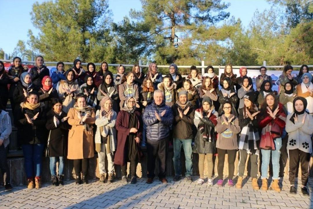 Ey&uuml;psultanlı Kız &Ouml;ğrencilerin Kış Kampı Sona Erdi