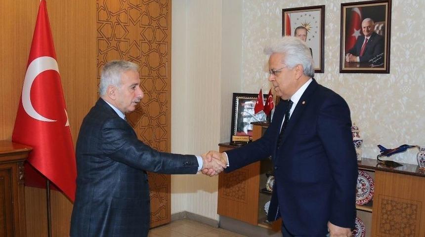 Vali Kam&ccedil;ı&rsquo;ya &lsquo;26 Ocak D&uuml;nya G&uuml;mr&uuml;k G&uuml;n&uuml;&rsquo; Ziyareti