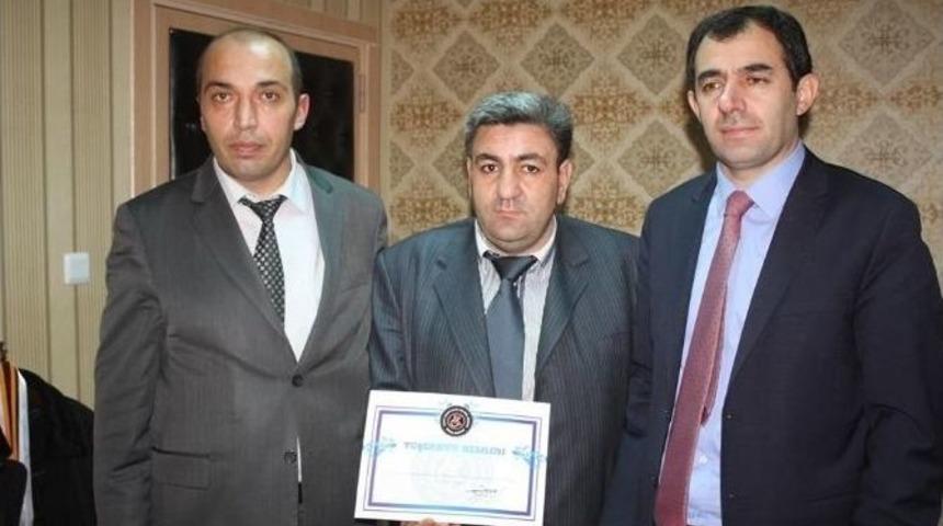 Aile Ve Sosyal Politikalar İl M&uuml;d&uuml;r&uuml; Abdulhakimoğulları&rsquo;na Teşekk&uuml;r Belgesi