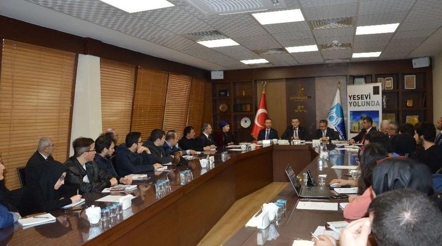 Yesevi Otağında &ldquo;yesevi Yolunda&rdquo; Konferansı