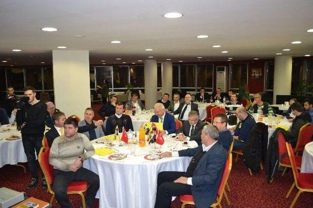 Çerkezköy’de Fenerbahe’ye Sahip Çıktılar