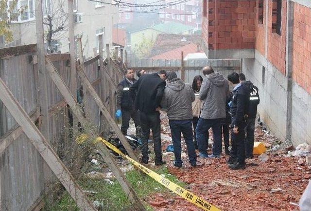 İnşaatta Erkek Cesedi Bulundu 3
