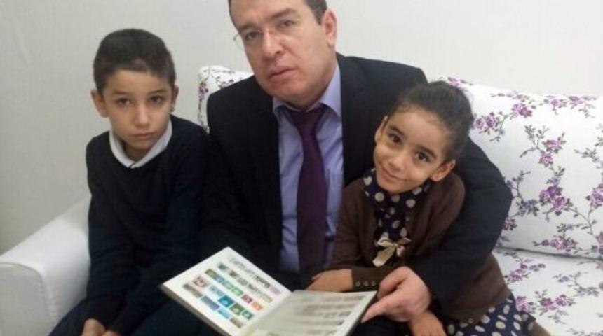 32 Yıldır Pul Biriktiriyor