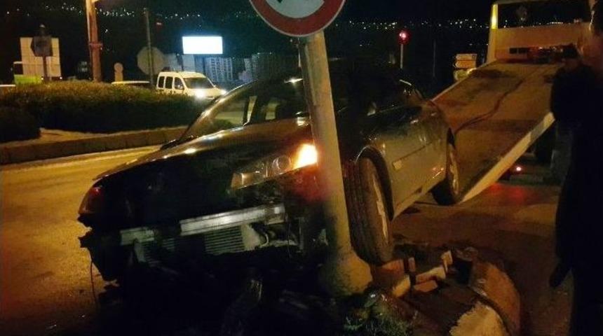 Işık İhlali Kazaya Neden Oldu: 1 Yaralı