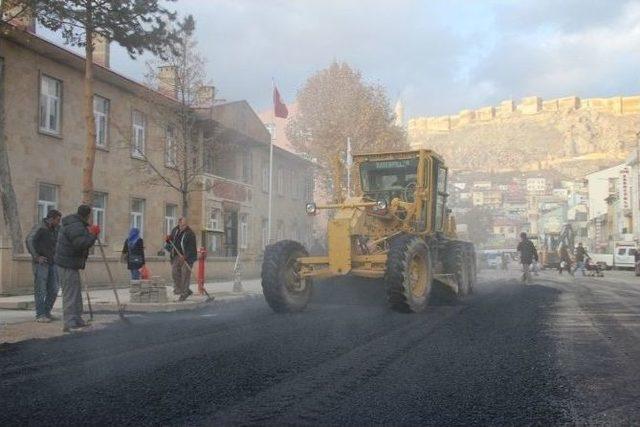 Cumhuriyet Caddesi Çamurdan Kurtuldu