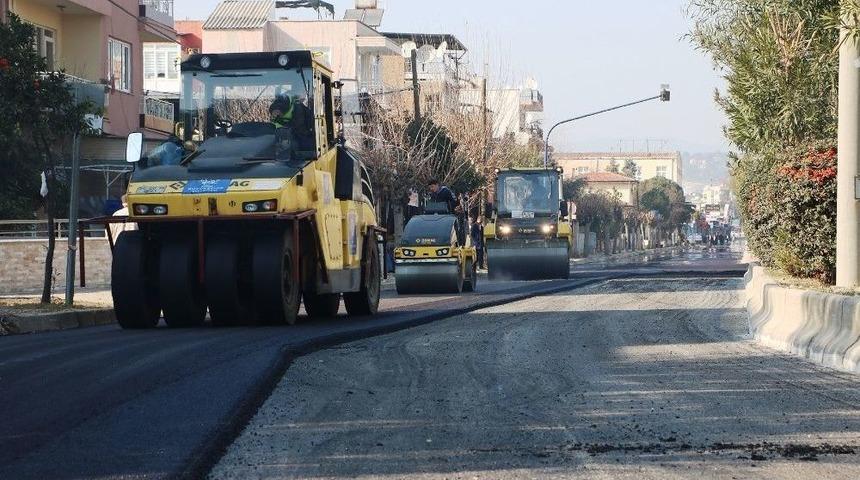 B&uuml;y&uuml;kşehirin Yol Hamlesi Devam Ediyor