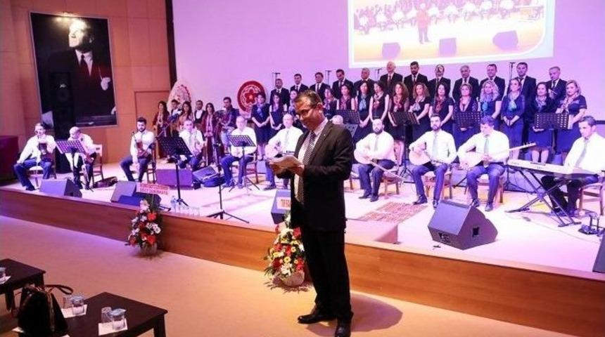 C&uuml;&rsquo;de T&uuml;rk Halk M&uuml;ziği Koro Konseri D&uuml;zenlendi