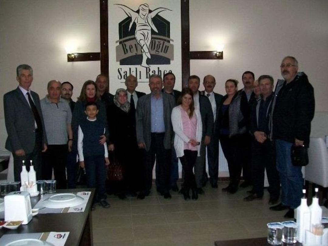 S&uuml;r&uuml;c&uuml; Kursu &Ouml;ğretmenleri Yemekte Buluştu