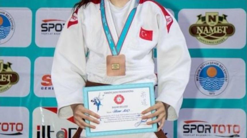Judo, Boks Ve Atletizm Turnuvalarında 5’er Altın Ve Bronz, 4 De Gümüş Madalya İle Döndüler