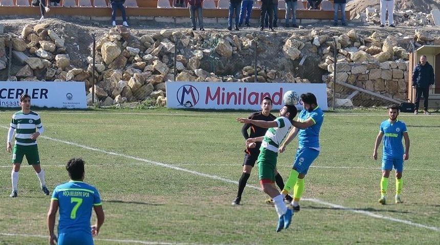 İzmir S&uuml;per Amat&ouml;r Lig: Fo&ccedil;a Belediyespor: 1 - &Ouml;z&ccedil;amdibispor: 3