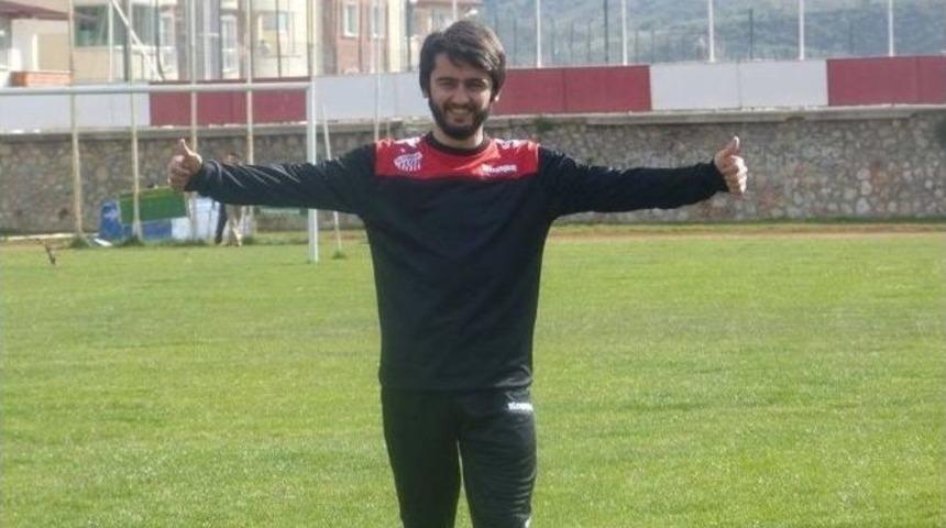 Bileciksporlu Oyuncuların S&ouml;ğ&uuml;t&rsquo;te Para Ve Eşyalarının &Ccedil;alındığı İddiası