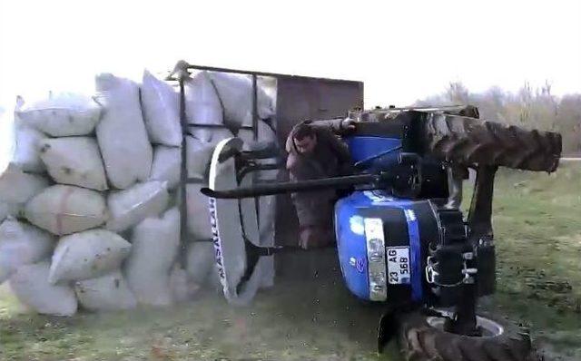 Trakt&ouml;r Kazası Kameraya Yansıdı 1