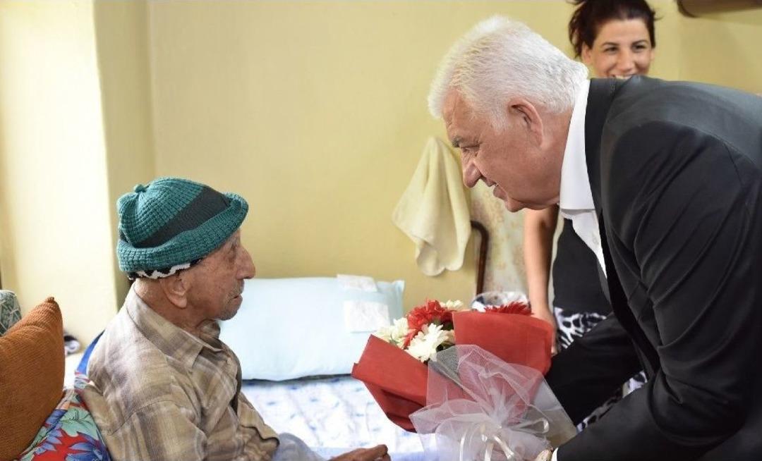 Başkan G&uuml;r&uuml;n 4 Yılın Hesabını Verdi