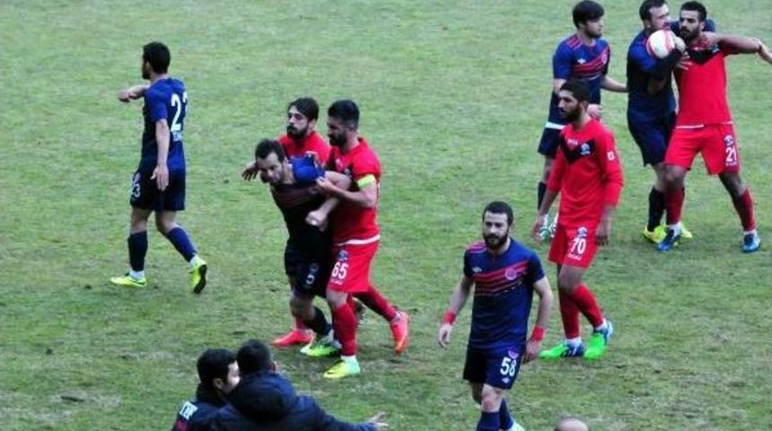 Asker Selami Sahayi Kariştirdi