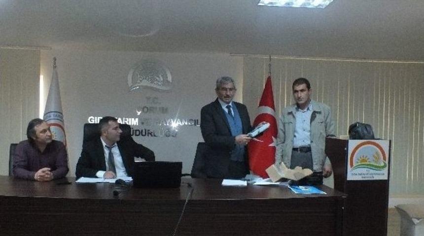 &Ccedil;orum&rsquo;da Koyun Ve Ke&ccedil;i Yetiştiricilerine El Kantarı Dağıtıldı