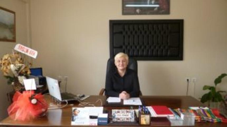 Osmaneli Selahattin &Ccedil;etintaş Devlet Hastanesi Başhekimi Dr. &Ouml;zyaşar G&ouml;revine Başladı