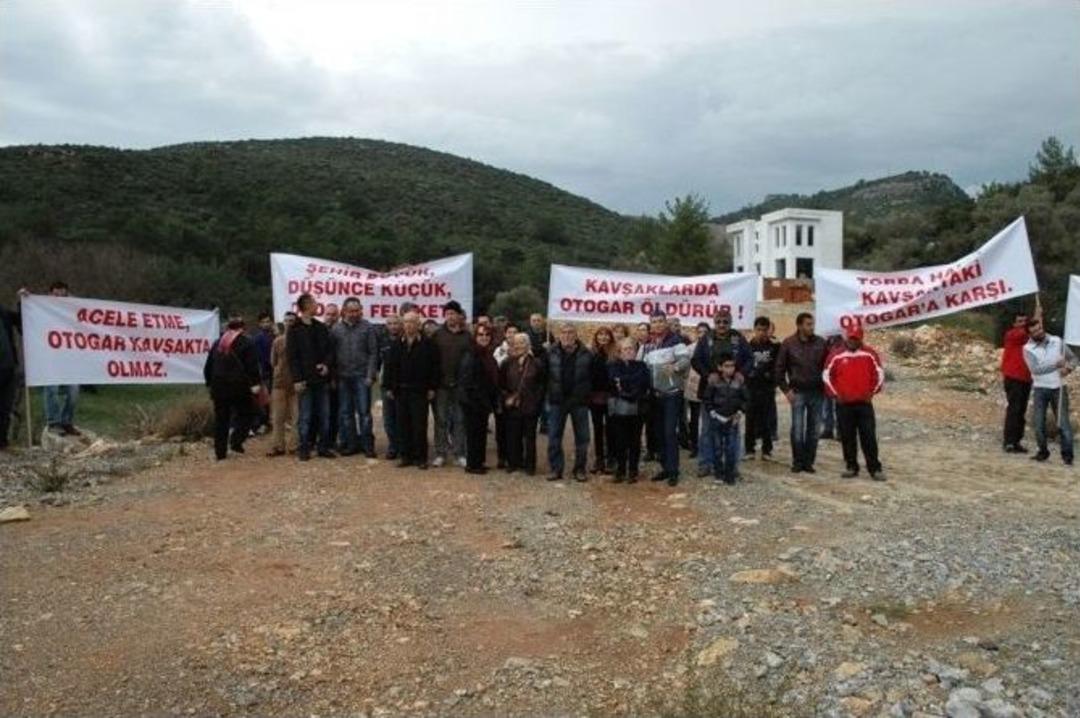 Bodrum&rsquo;da Yeni Otogarın Yerine Karşı &Ccedil;ıkan Vatandaşlar Eylem Yaptı