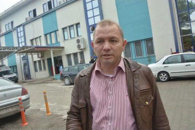 &Ouml;ğretmenin &Ouml;ğrenciler Tarafindan D&ouml;v&uuml;lmesine Tepki 3