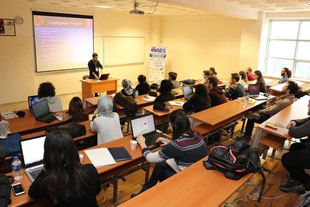 Kbü’de ’20. Akademik Bilişim Konferansı’