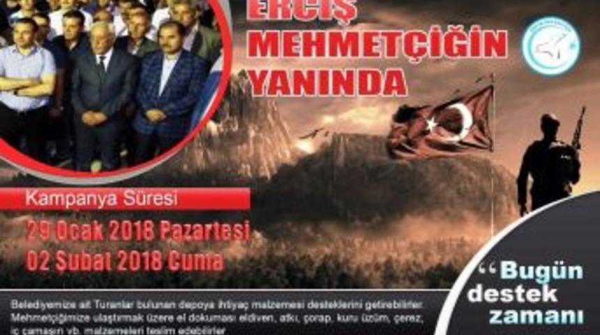 Erciş Mehmet&ccedil;iğin Yanında