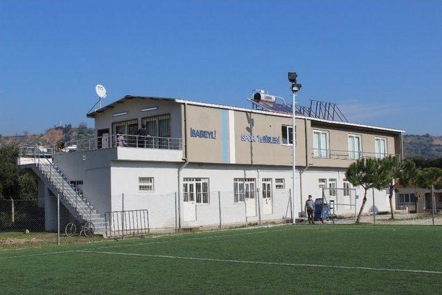 İsabeyli Spor Tesisleri Yenilendi