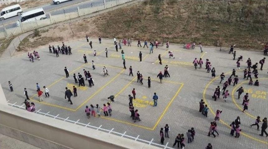 Unutulmaya Y&uuml;z Tutmuş Oyunlar