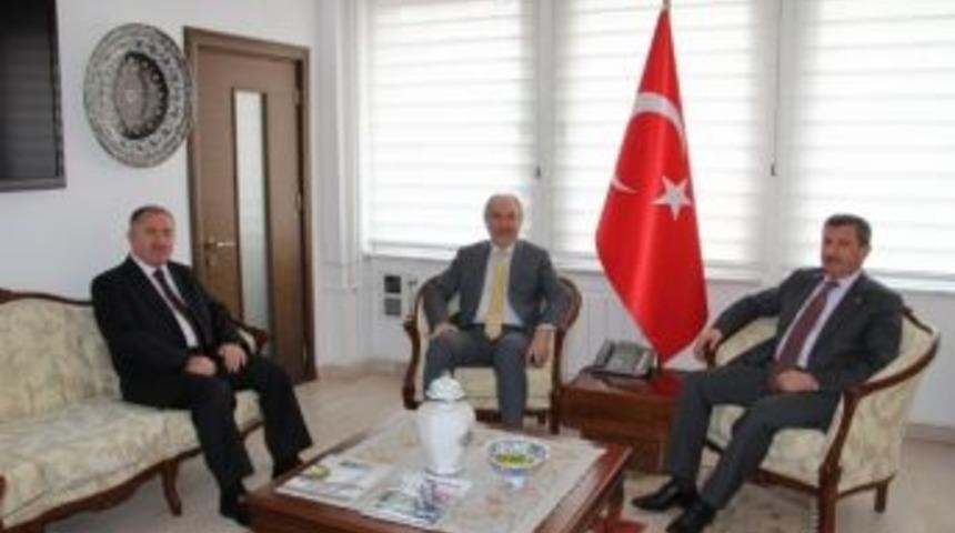 Danışman K&uuml;tahya&rsquo;da