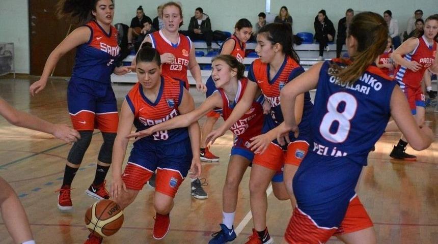 Sanko Okullarının Basketbol Başarısı